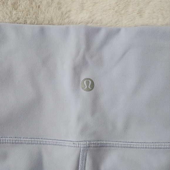 lululemon wunder under high rise crop 23" - Picture 2 of 9
